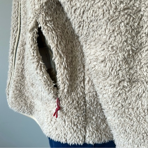 Lululemon Oh So Sherpa Full Zip Teddy jacket Size 10 - Picture 2 of 15